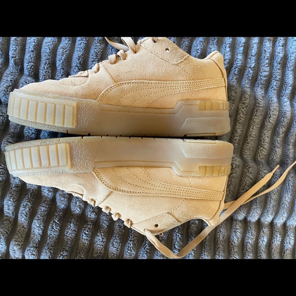 Puma shoes - Picture 4 of 6